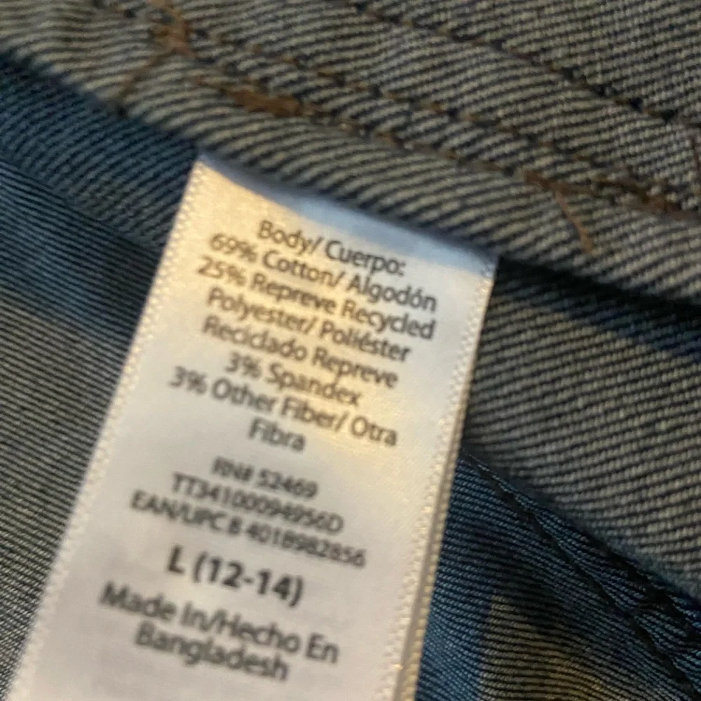 Time and Tru Dark Blue Denim Jean Jacket - Picture 4 of 7
